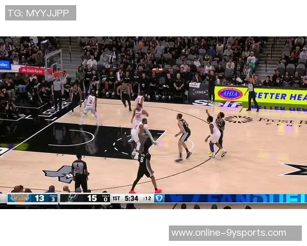 尚帕尼状态回暖全场表现出色14投8中三分命中率高达44砍下20分10板4助